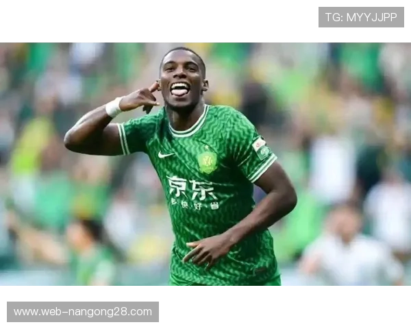 金靴之争落幕:法比奥末轮大四喜,28球反超卡扎伊什维利 金靴之争落幕:法比奥末轮大四喜,28球反超卡扎伊什维利