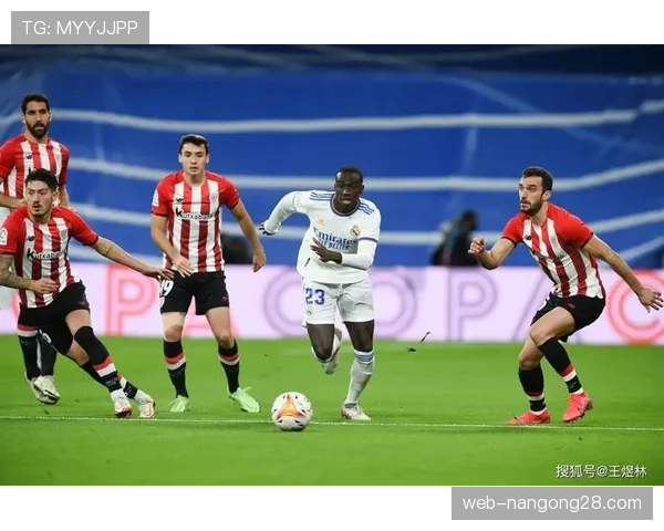 西甲推动“周末午间开球”美国化赛程改革，遭本土球迷团体联合抗议